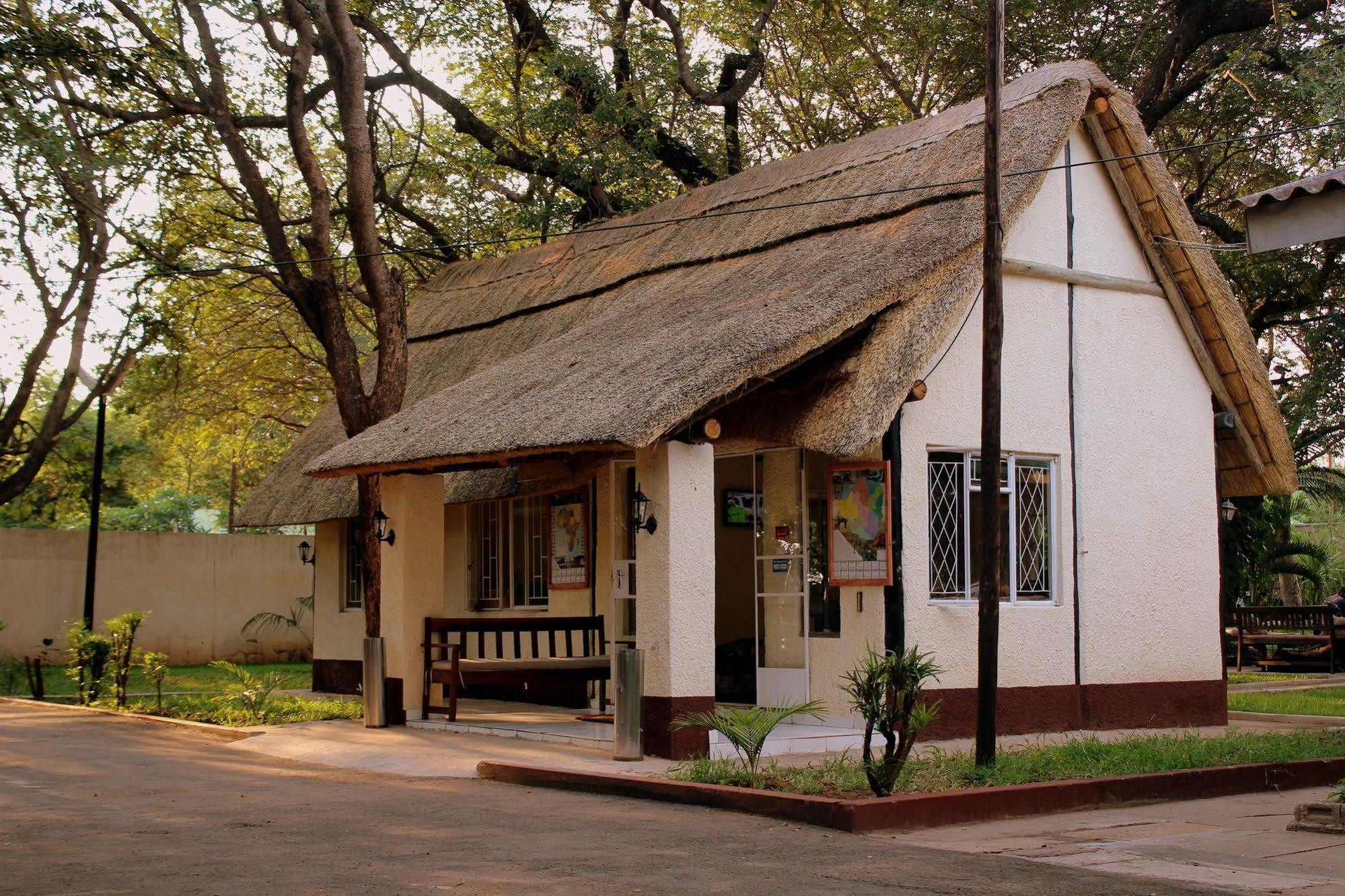 מפלי ויקטוריה Pamusha Lodge מראה חיצוני תמונה